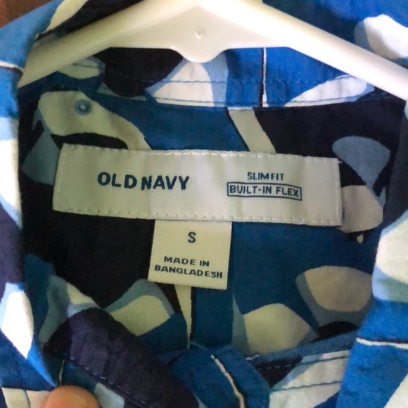 Fish Print Button Up - Picture 2 of 3